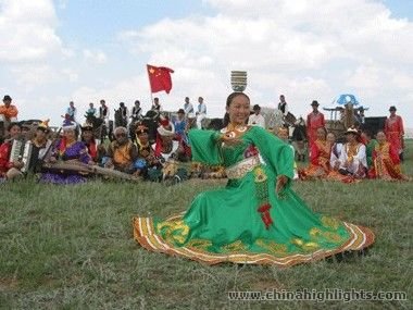 ナダム草原の観光祭り ナダム草原の観光祭り