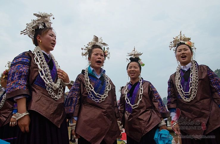 丸木の竜船祭り 丸木の竜船祭り