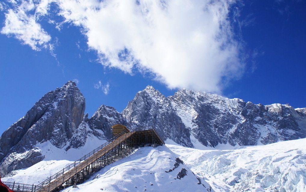 玉龙雪山