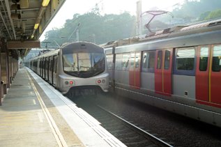 上海－香港往復列車予約