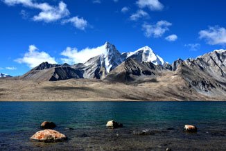 チベットの山峰