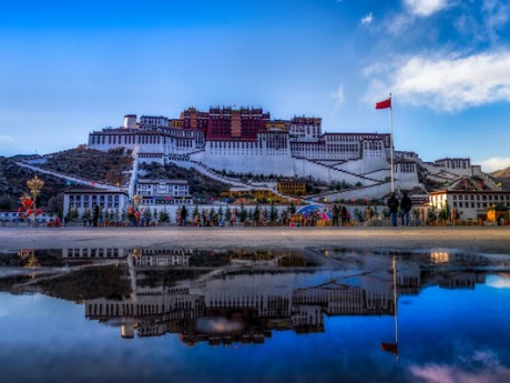Lhasa, Lago Yamdeok Tour en Grupo 4 Noches 5 Días