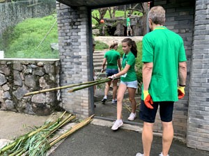 都江堰パンダパンダボランティアーツアー